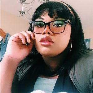 Meet your Posher, Kaya renee